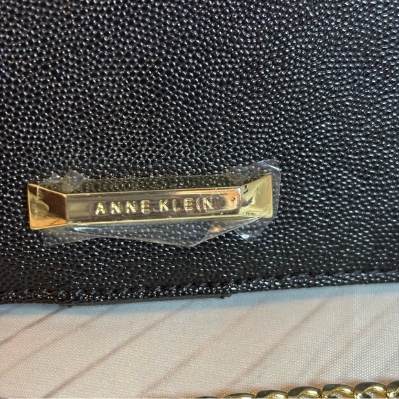 ANNE KLEIN Time To Indulge Clutch Convertible with Gold-Tone Bow - Picture 4 of 10